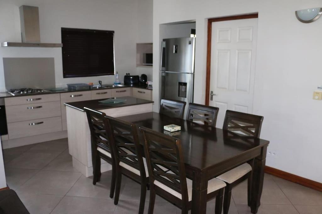 Villa Des Frangipanes ลากูแล็ตต์ ภายนอก รูปภาพ